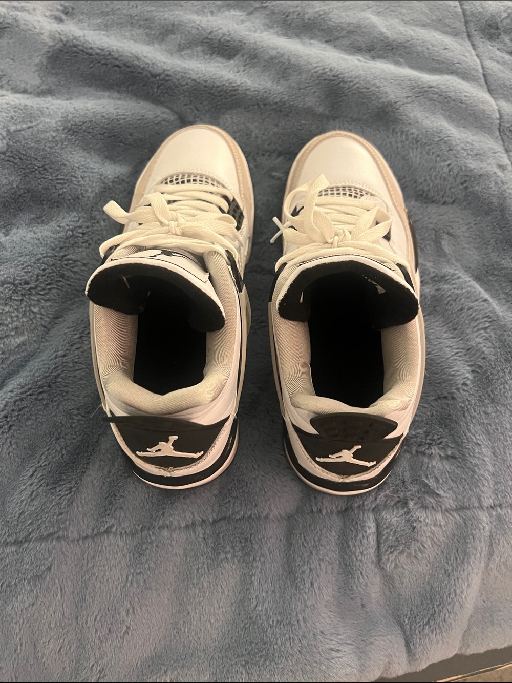 Nike Air Jordan White/ Black Retro Jordan 4’s “Military Black”, great condition